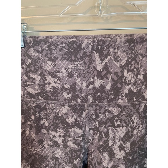Lululemon Align High Rise 29" Leggings Hideaway Camo Lunar Rock Size 6 - Picture 5 of 6